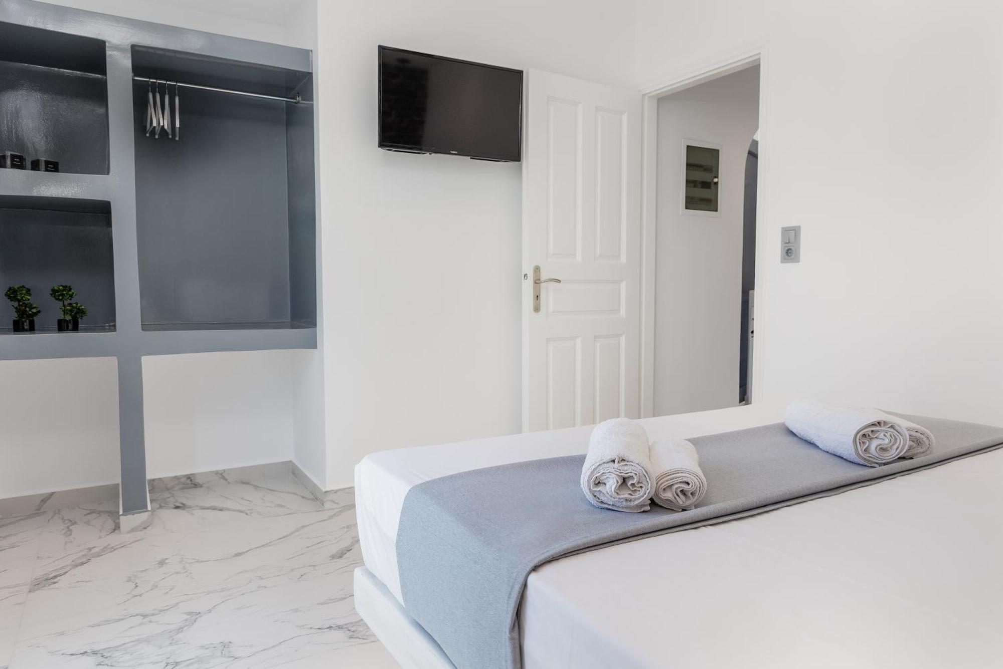 Simos Luxury Apartments Naxos City Exterior photo