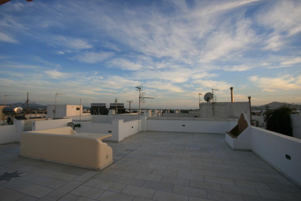 Simos Luxury Apartments Naxos City Exterior photo
