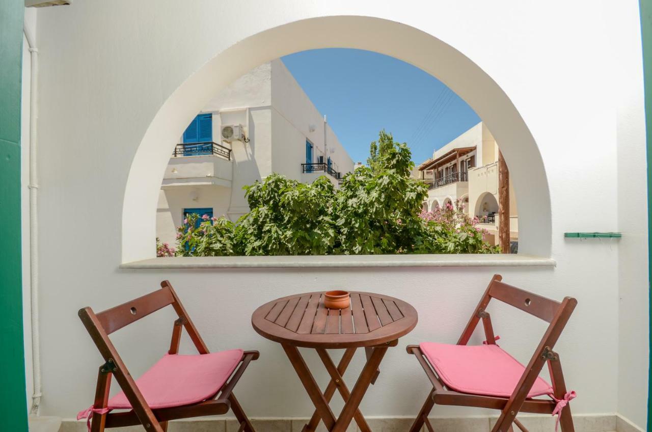Simos Luxury Apartments Naxos City Exterior photo